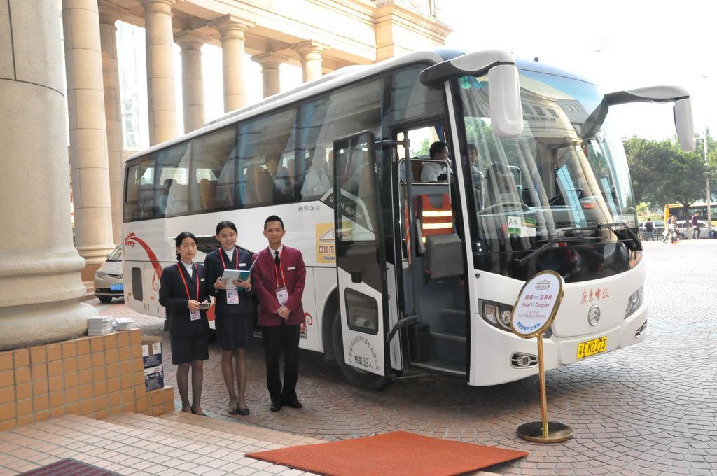 China Mayors Plaza - Free Shuttle Between Hotel And Exhibition Center During Canton Fair Экстерьер фото
